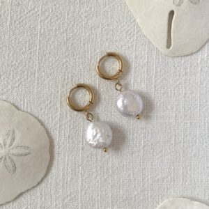 Coin Pearl Huggies