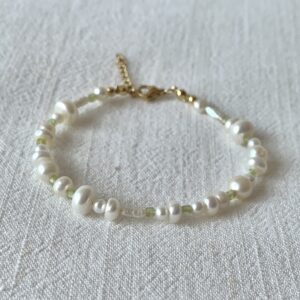 Mixed Pearl and Peridot Bracelet