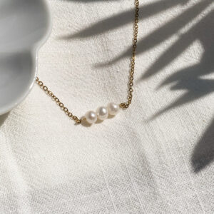 Hailey Pearls Necklace