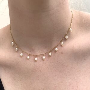Pearl drop necklace