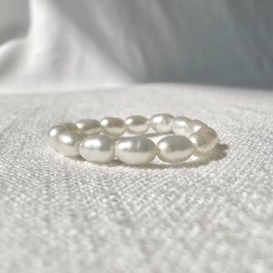 Rice pearl ring - elasticated